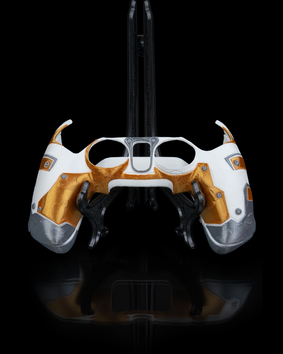 PlayStation%205%20DualSense%20Oyun%20Kolu%20CyberArmor%20Temalı%20Kılıf